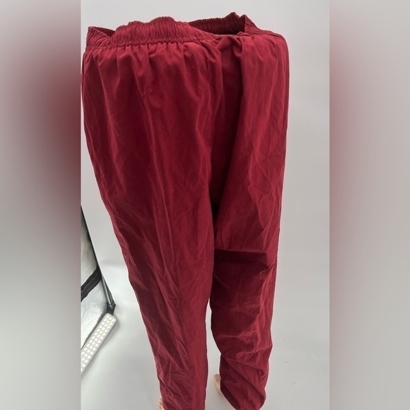 Norm Thompson Red Wine Track Pants Size Petite M - Picture 5 of 6